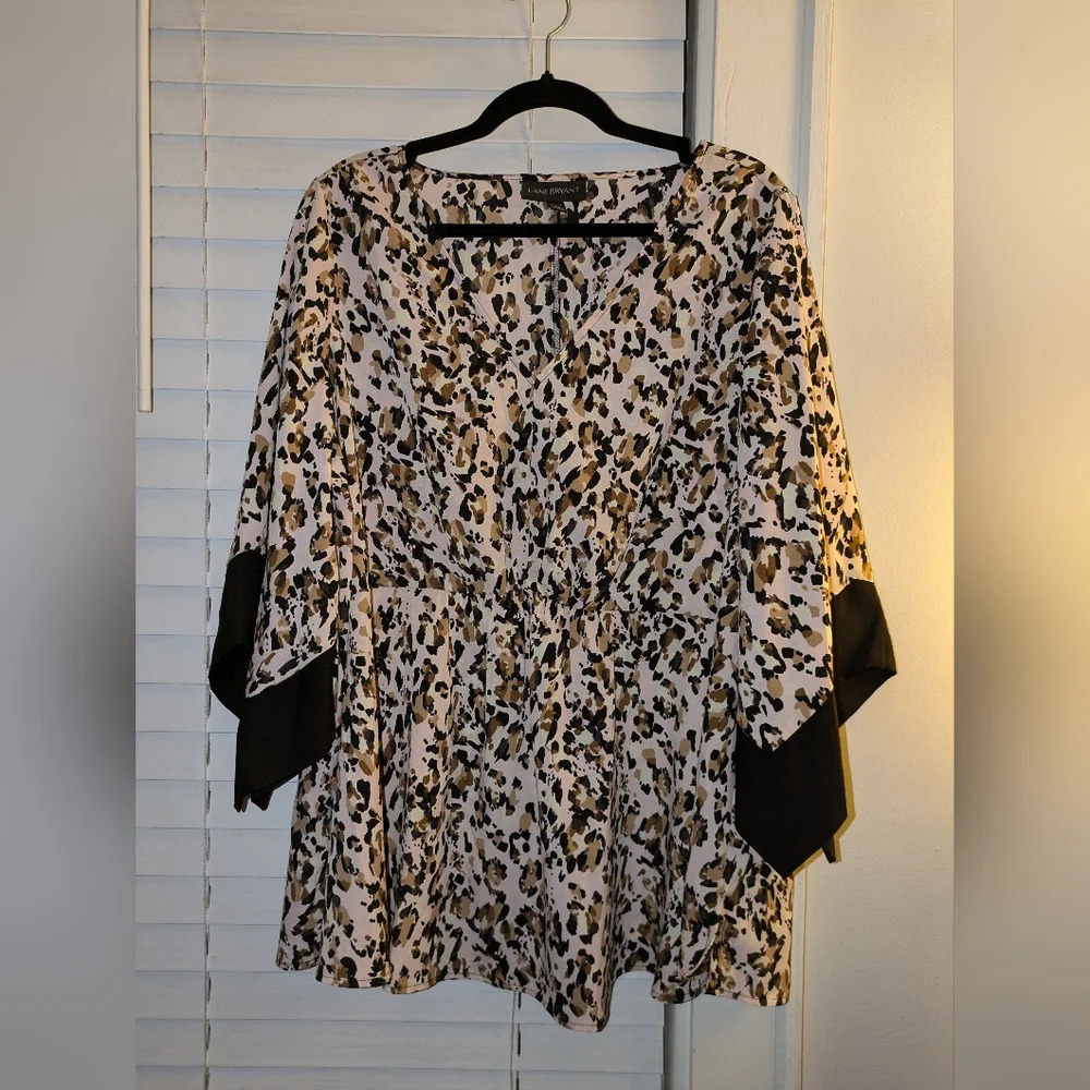 Lane Bryant Plus Size Animal Print Top Size 14/16 EUC - Picture 2 of 5